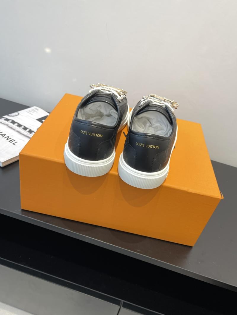 Louis Vuitton Unisex Sneakers SLS61302