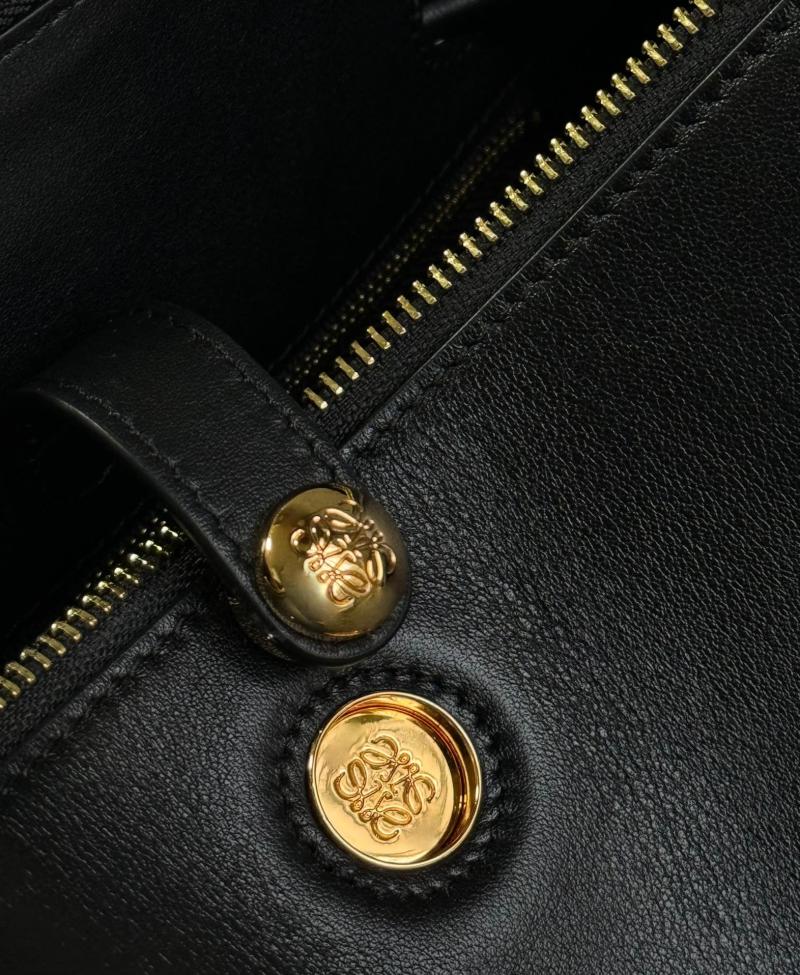 Medium Loewe Madrid bag Black L1129