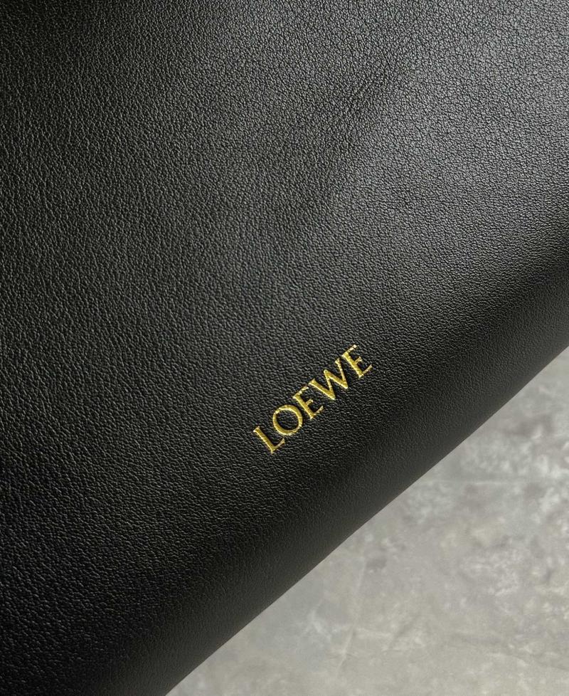Medium Loewe Madrid bag Black L1129