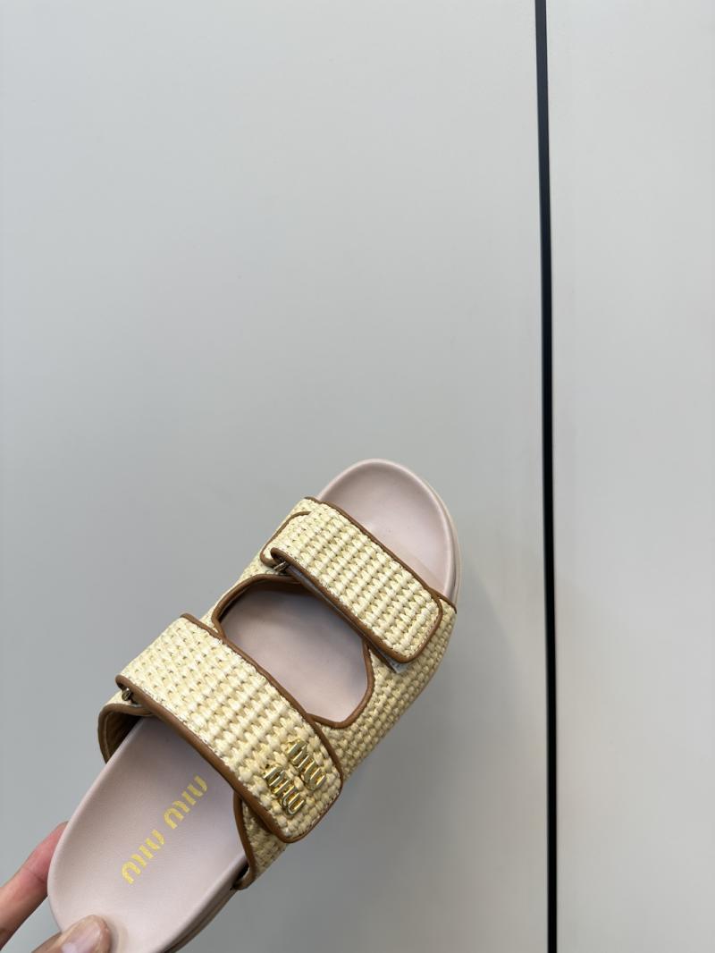 Miu Miu Sandals SMS53103