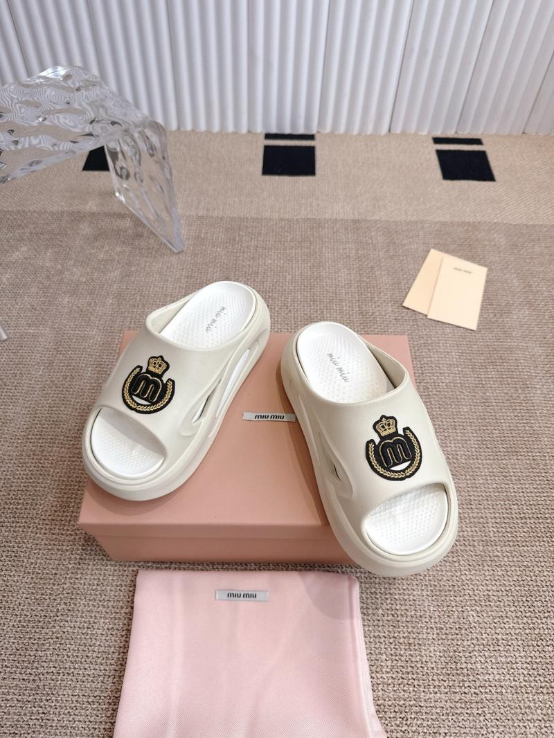 Miu Miu Sandals SMS60102