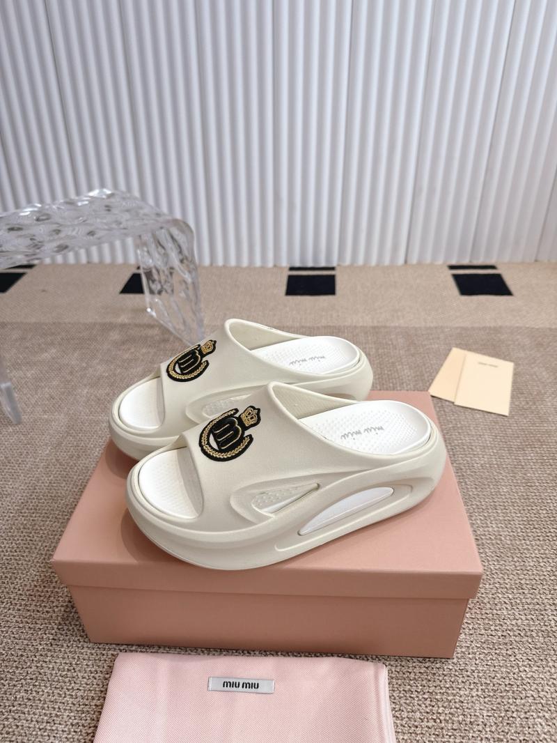 Miu Miu Sandals SMS60102