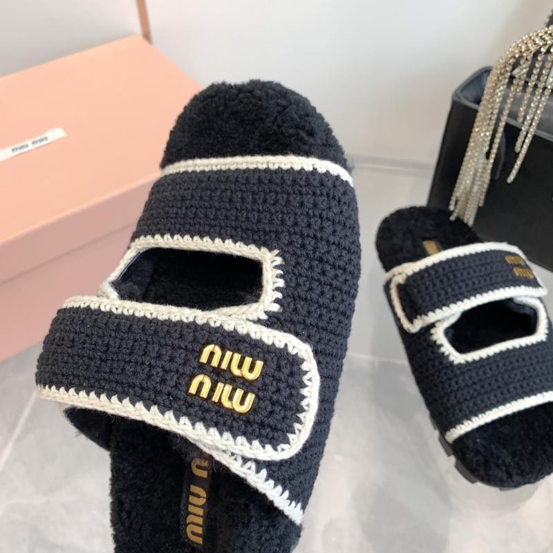 Miu Miu Slippers SMS61401