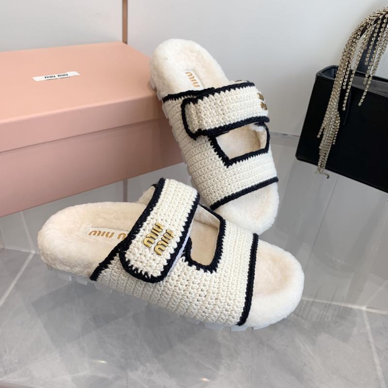 Miu Miu Slippers SMS61402