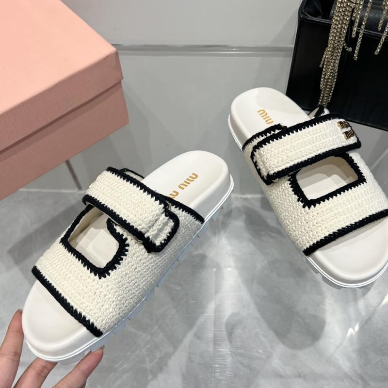 Miu Miu Slippers SMS61404