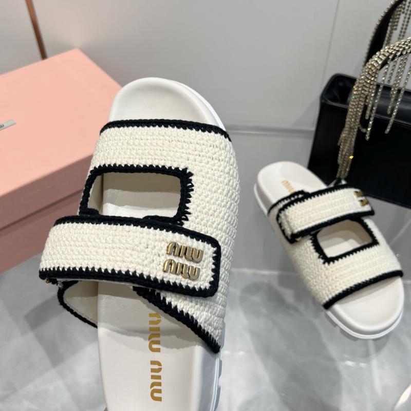 Miu Miu Slippers SMS61404