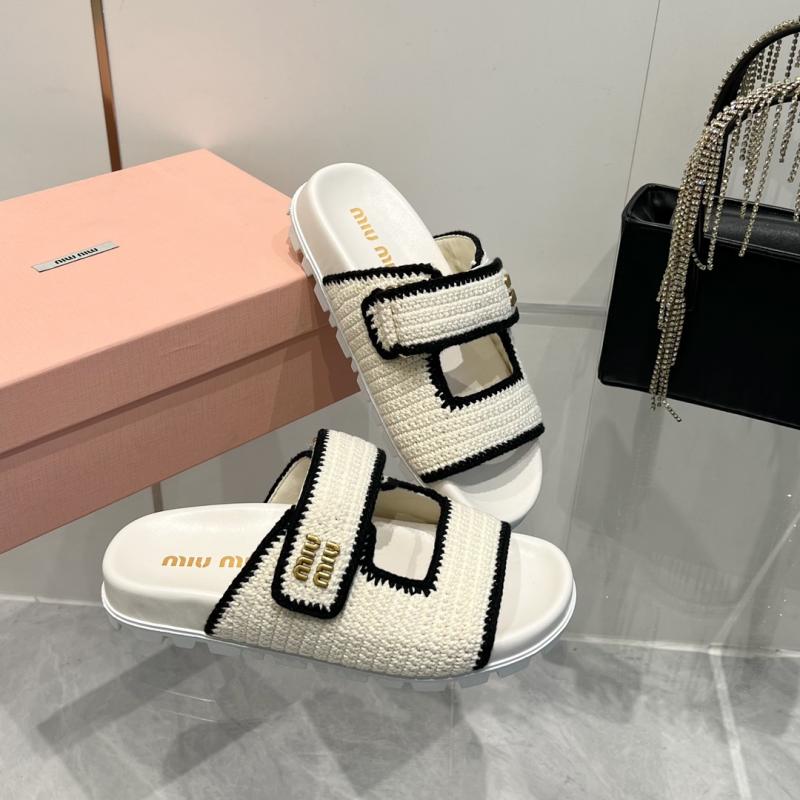 Miu Miu Slippers SMS61404