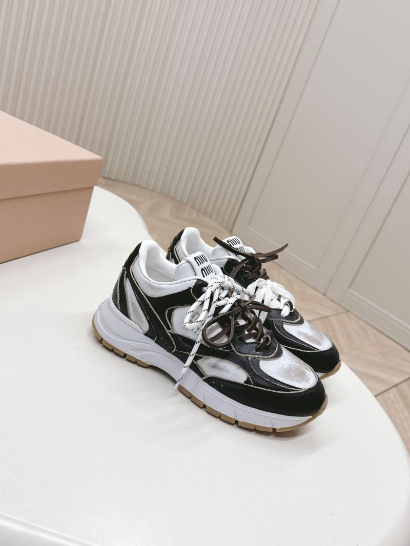 Miu Miu Sneakers SMS60202