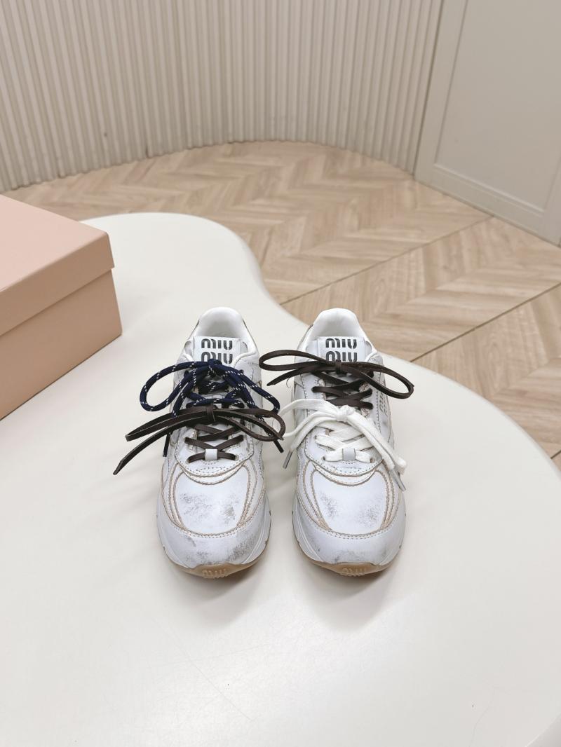 Miu Miu Sneakers SMS60203