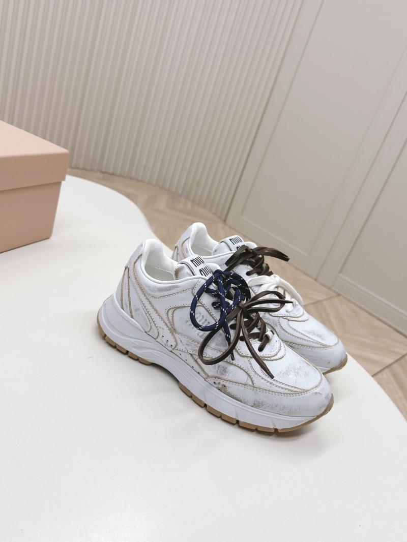 Miu Miu Sneakers SMS60203
