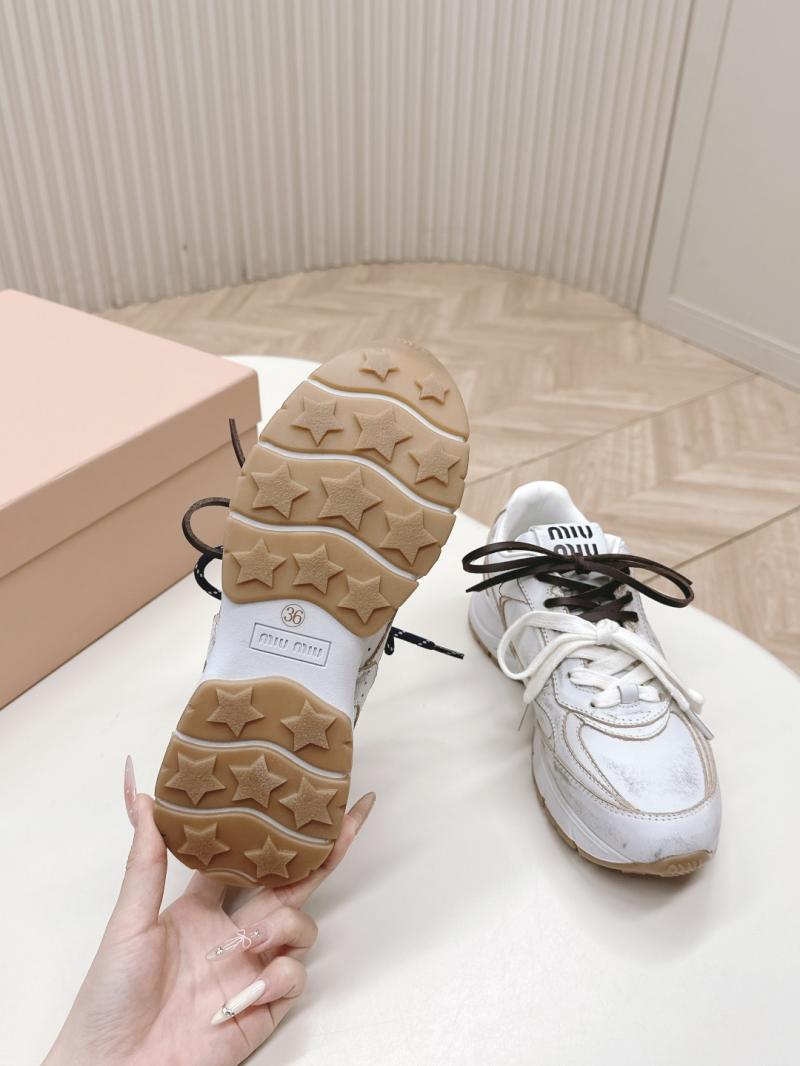 Miu Miu Sneakers SMS60203