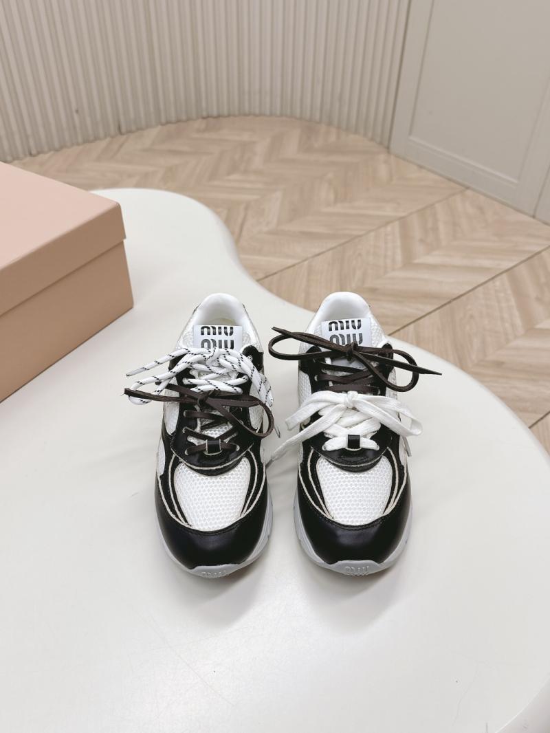 Miu Miu Sneakers SMS60204
