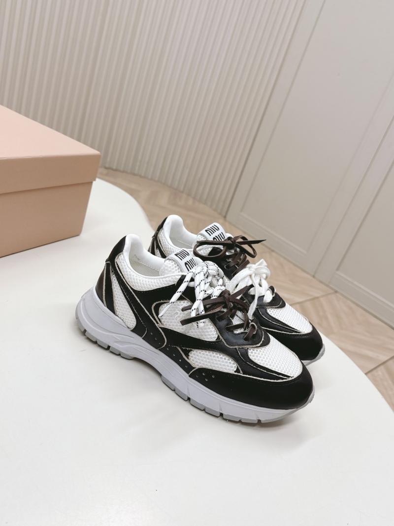 Miu Miu Sneakers SMS60204