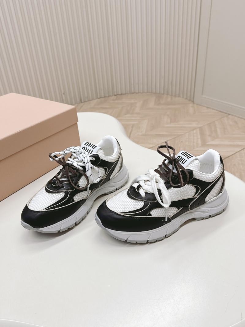 Miu Miu Sneakers SMS60204