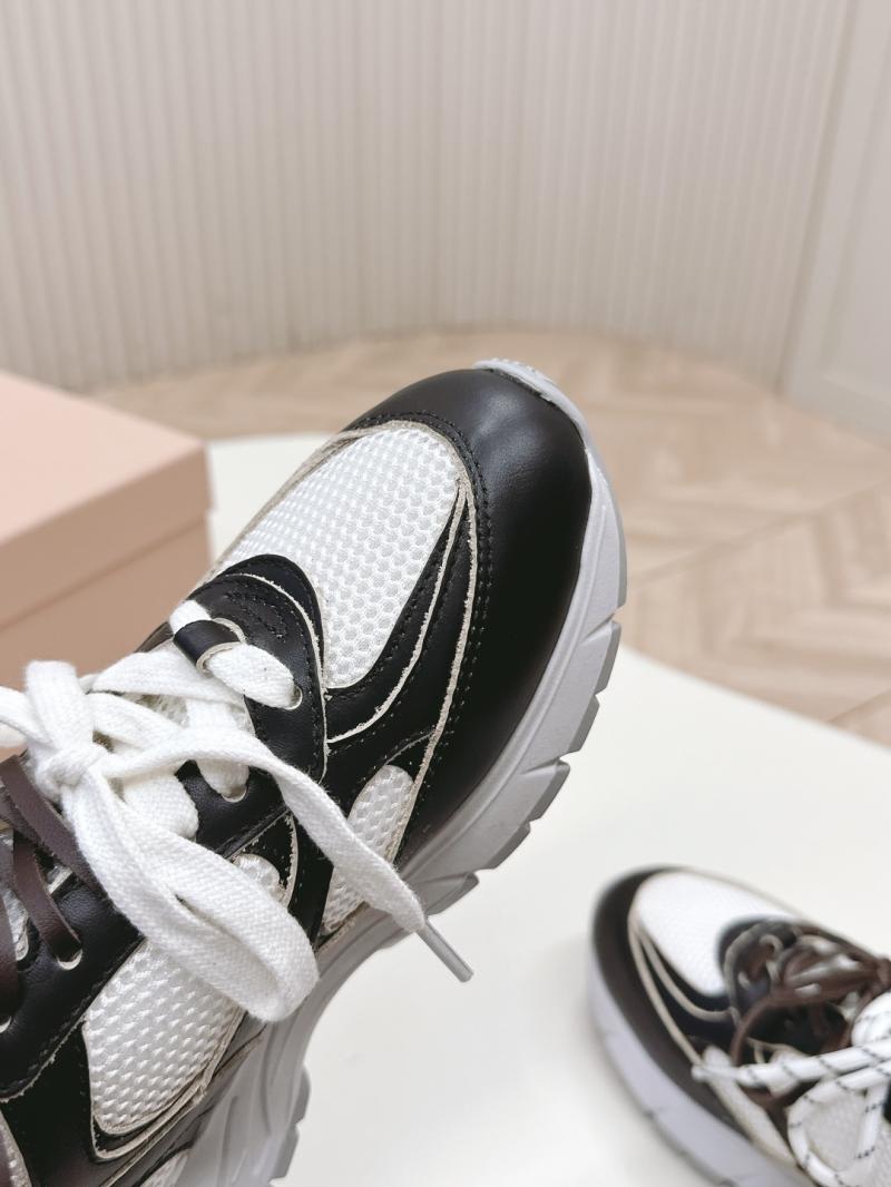 Miu Miu Sneakers SMS60204