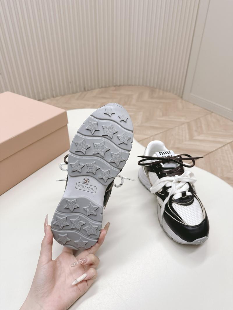 Miu Miu Sneakers SMS60204