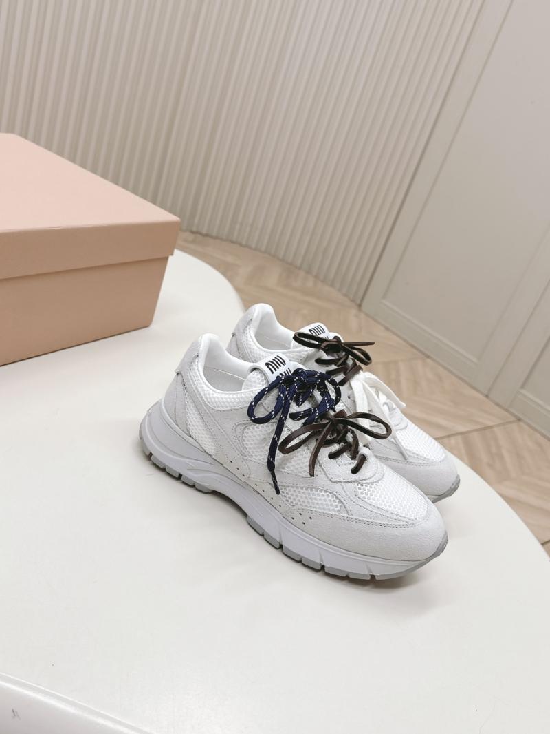 Miu Miu Sneakers SMS60205