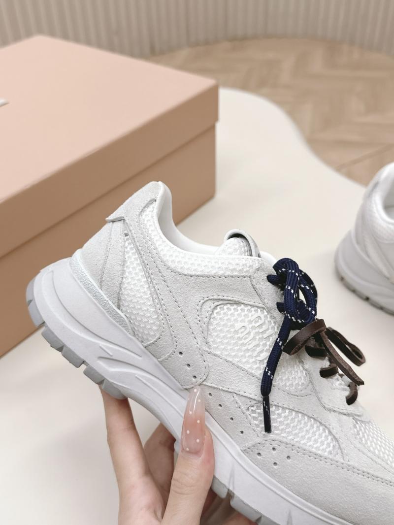 Miu Miu Sneakers SMS60205