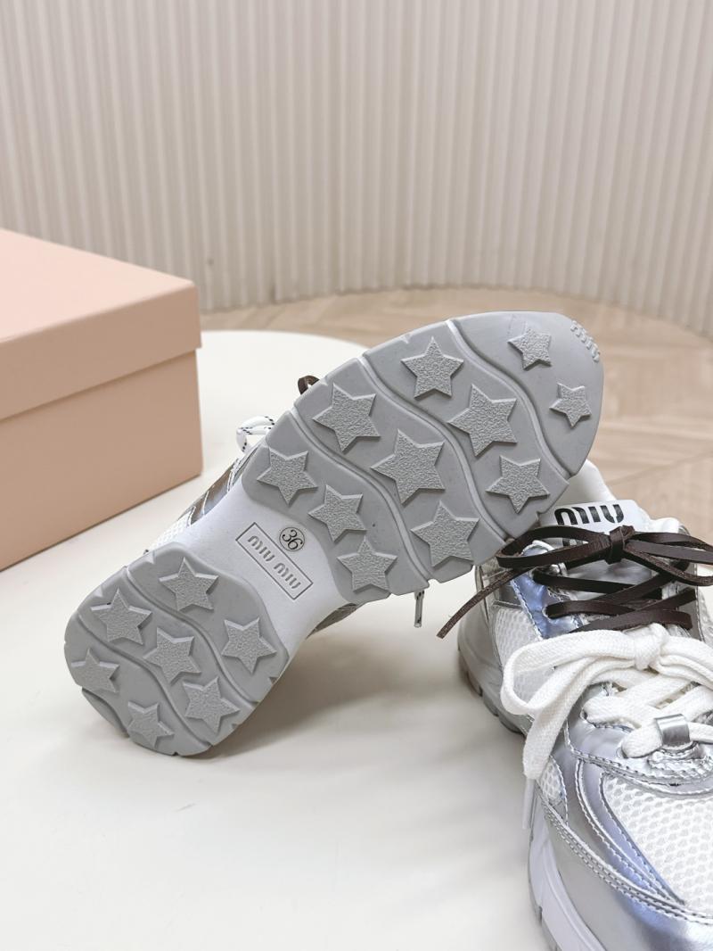 Miu Miu Sneakers SMS60206