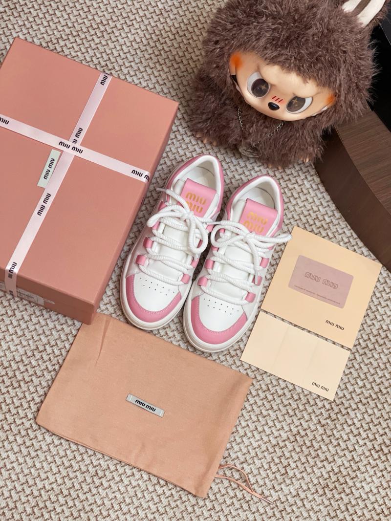 Miu Miu Sneakers SMS61304