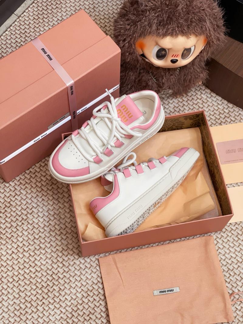 Miu Miu Sneakers SMS61304