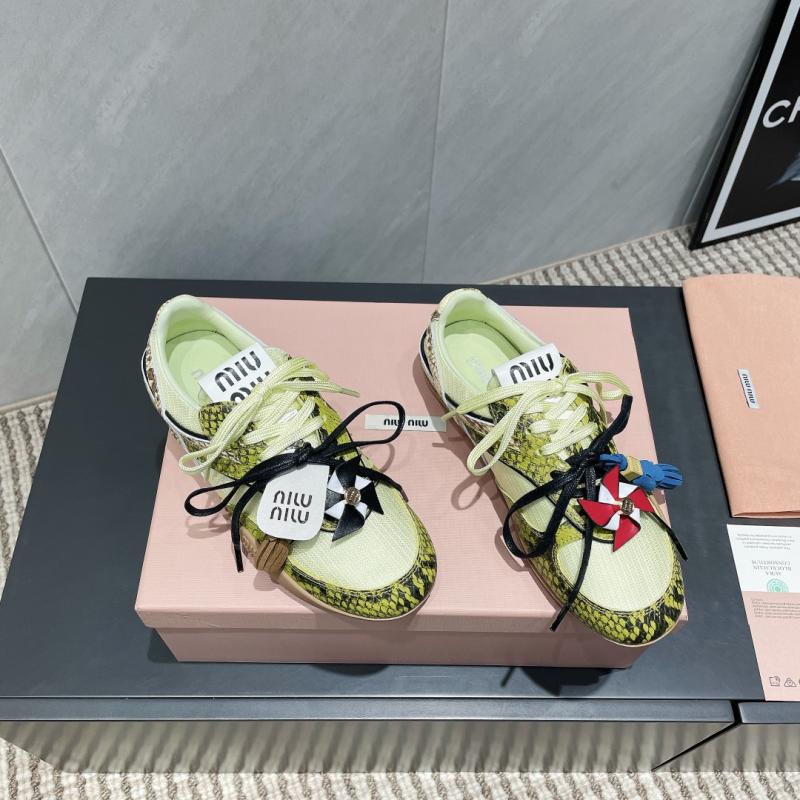 Miu Miu Sneakers SMS61408