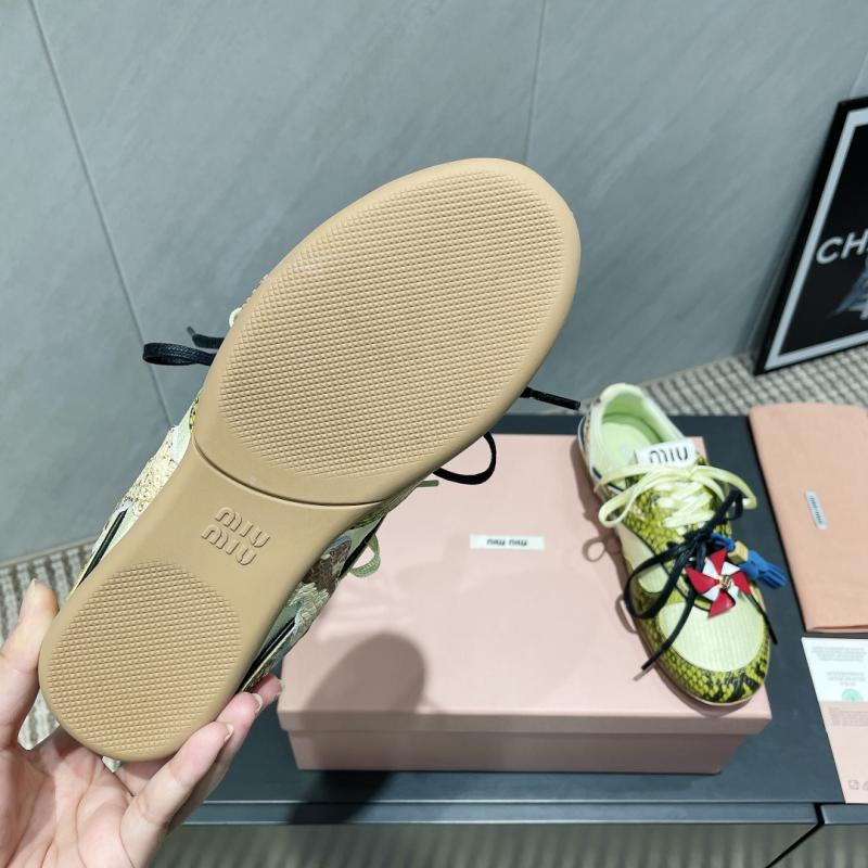 Miu Miu Sneakers SMS61408