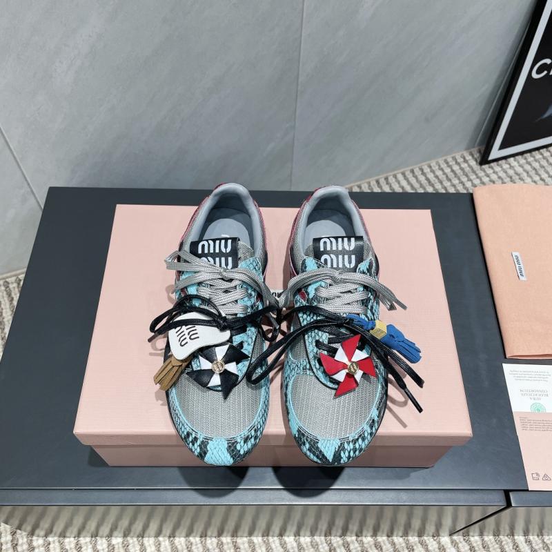 Miu Miu Sneakers SMS61409