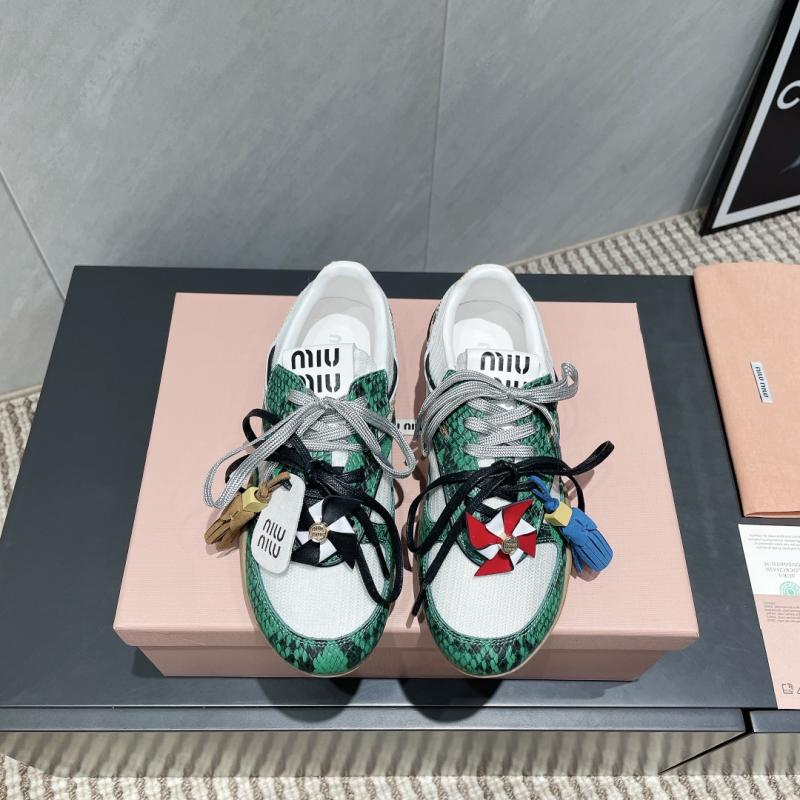 Miu Miu Sneakers SMS61411