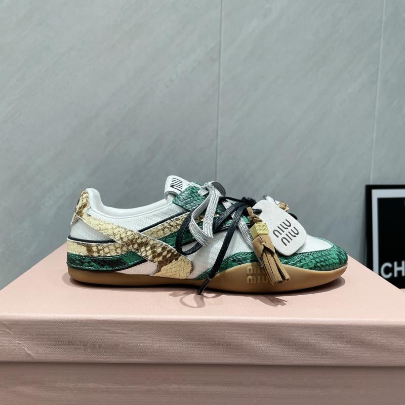 Miu Miu Sneakers SMS61411