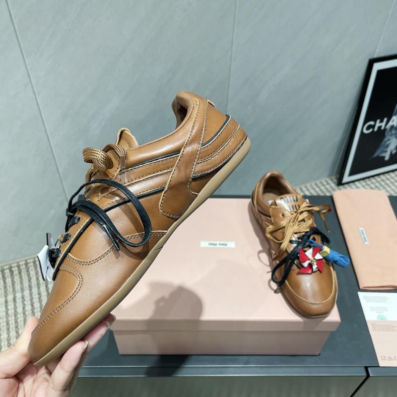 Miu Miu Sneakers SMS61412