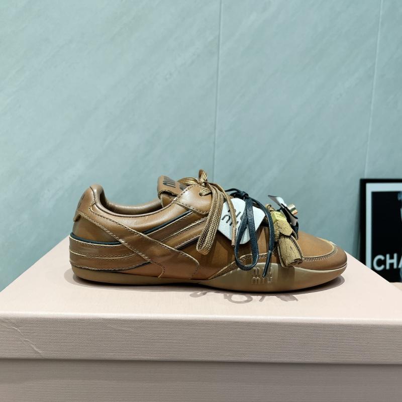 Miu Miu Sneakers SMS61412
