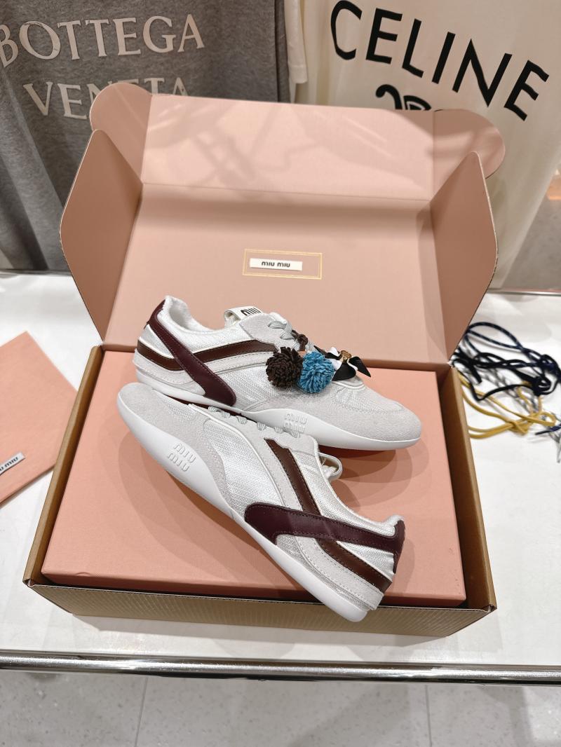 Miu Miu Sneakers SMS61414