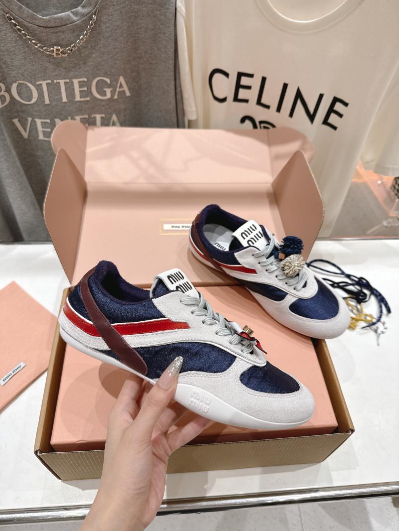 Miu Miu Sneakers SMS61415
