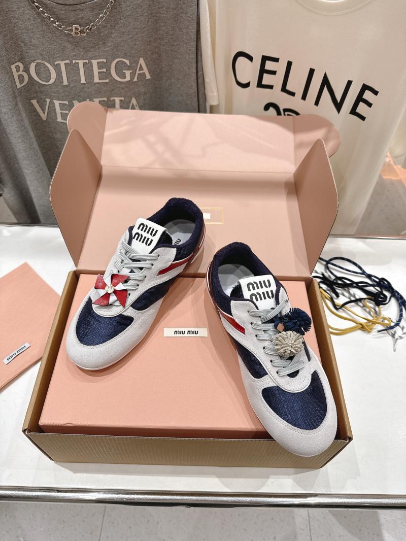 Miu Miu Sneakers SMS61415