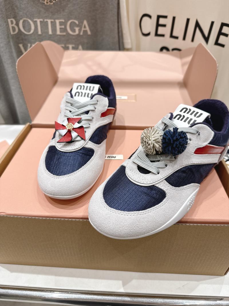 Miu Miu Sneakers SMS61415