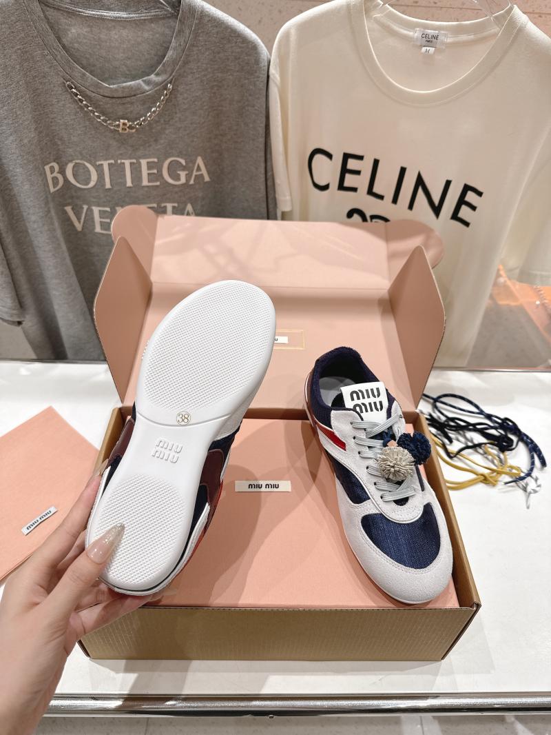 Miu Miu Sneakers SMS61415