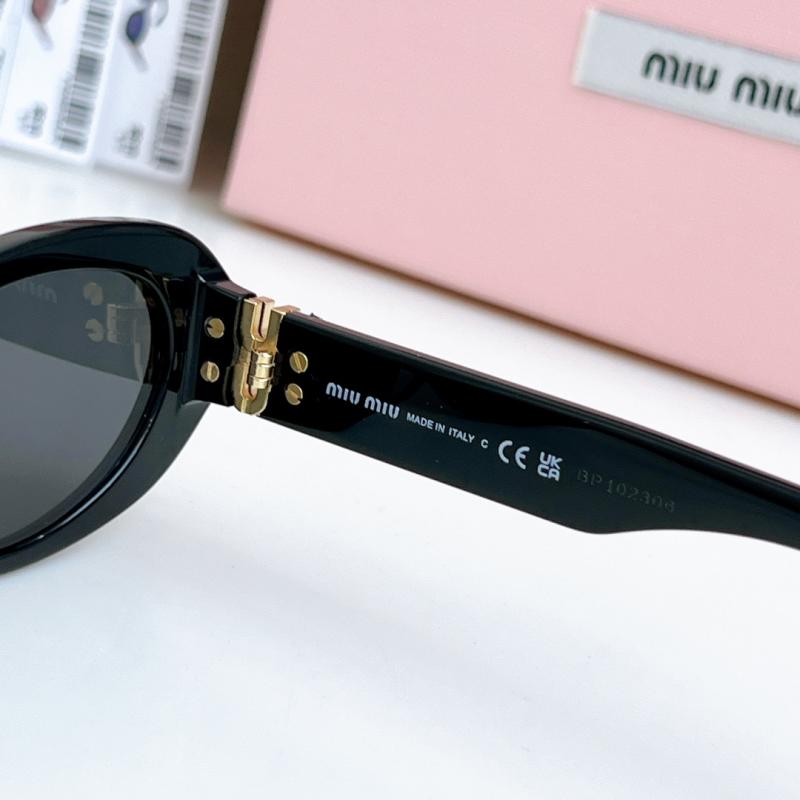 Miu Miu Sunglasses SMU06ZS