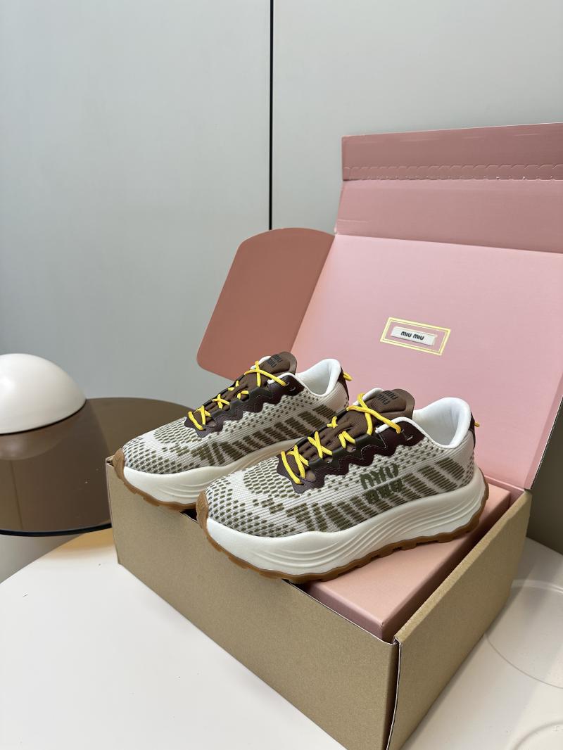Miu Miu Unisex Sneakers SMS61103