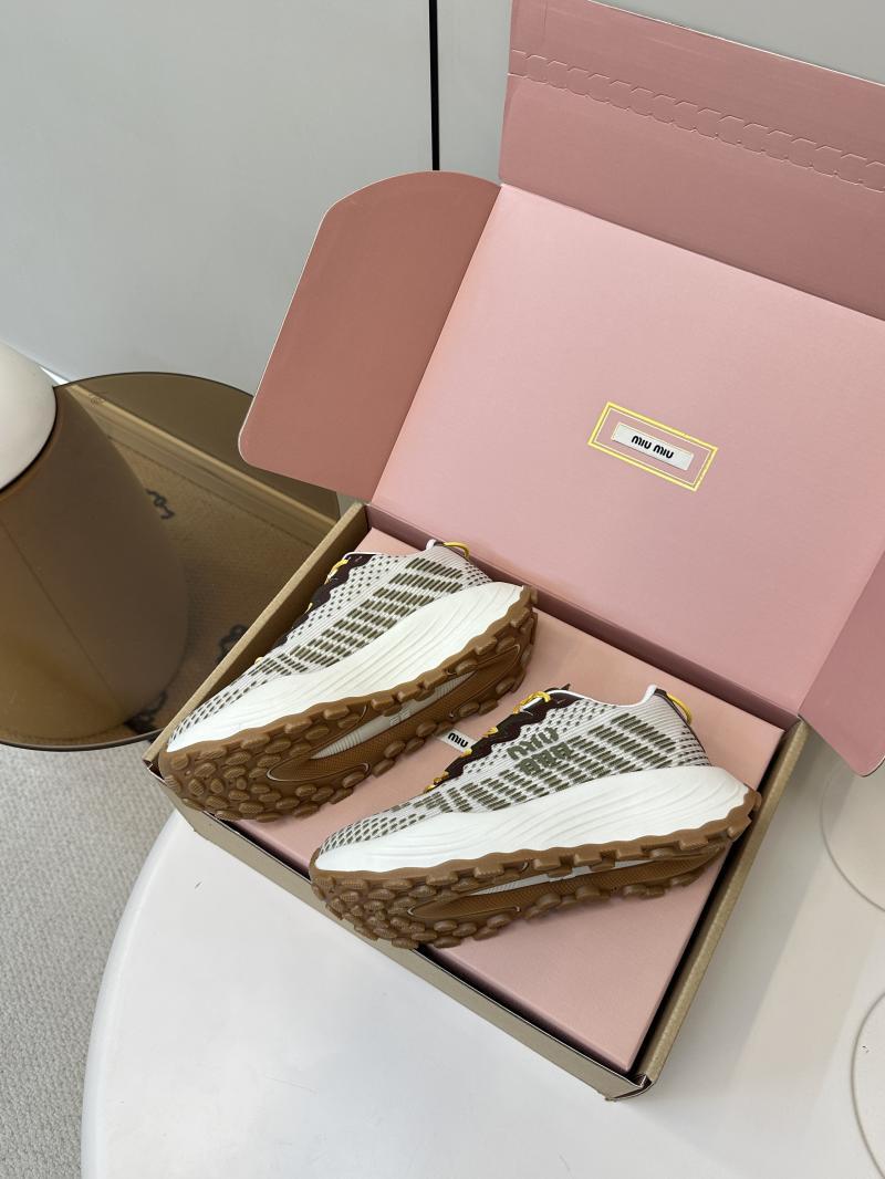 Miu Miu Unisex Sneakers SMS61103