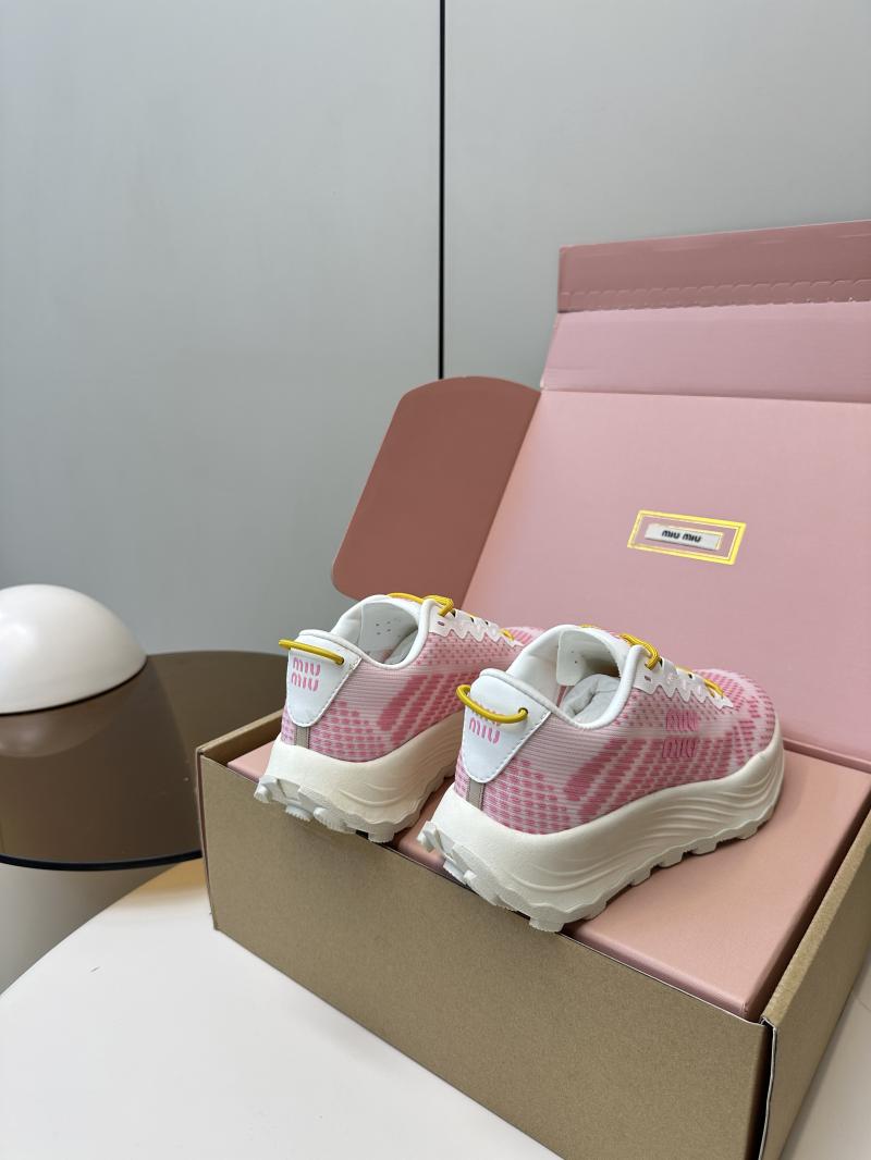 Miu Miu Unisex Sneakers SMS61105