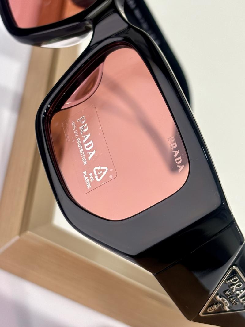 Prada Sunglasses SPR09Z