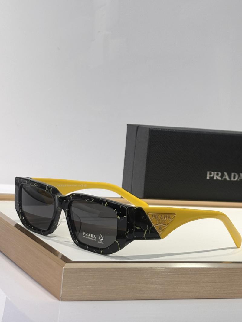 Prada Sunglasses SPR09Z