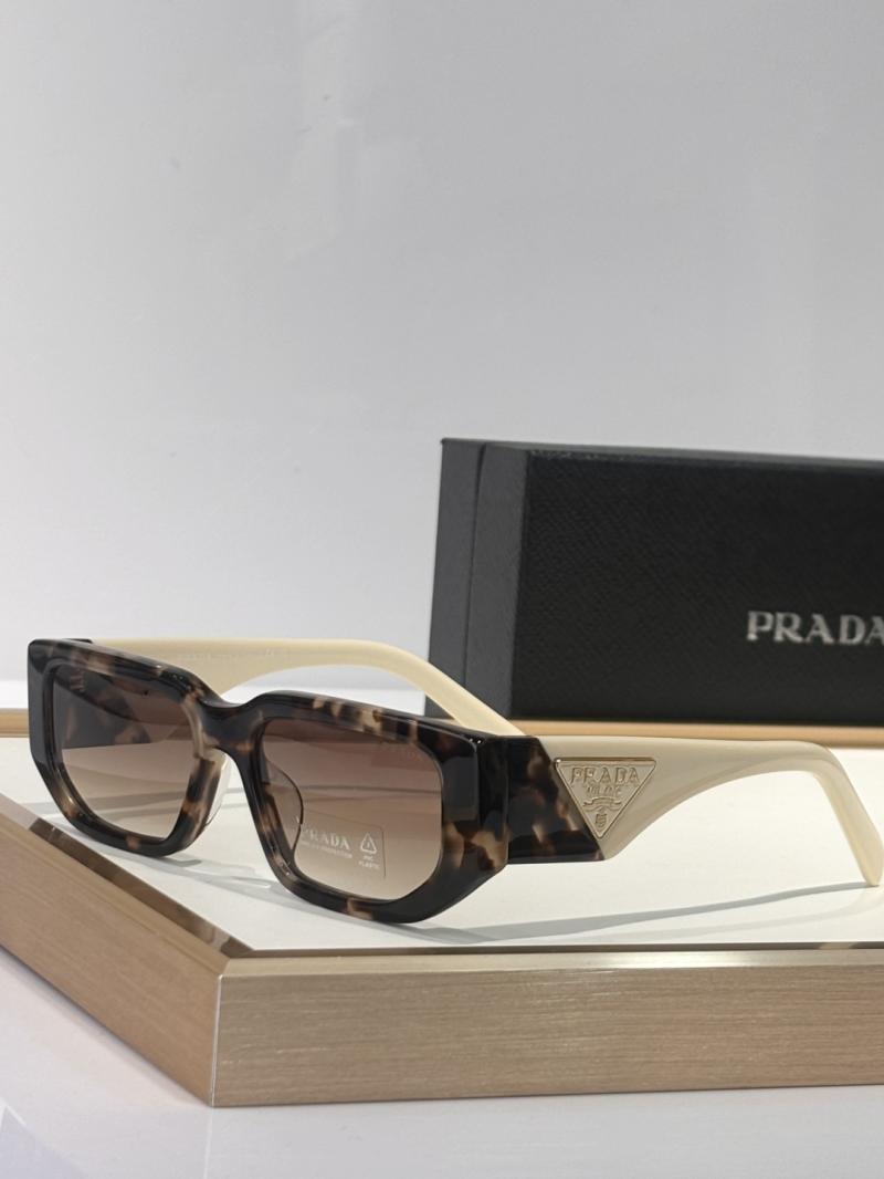 Prada Sunglasses SPR09Z