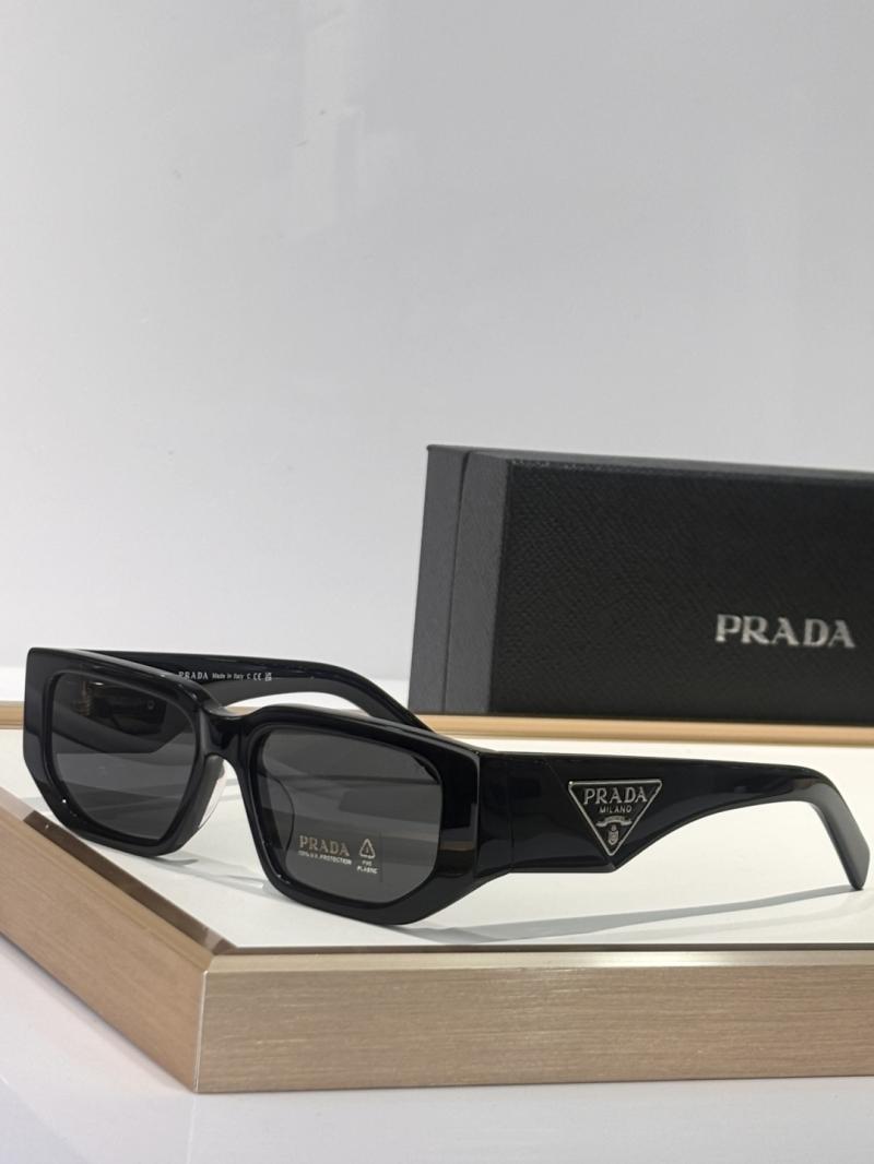 Prada Sunglasses SPR09Z