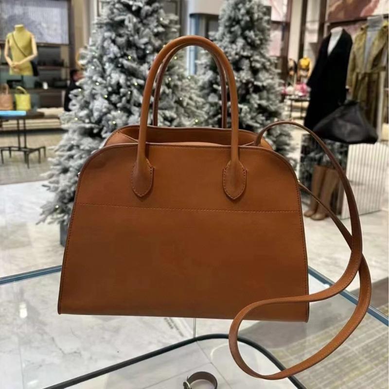 The Row Smooth Leather Margaux 12 Bag Cuir W1833