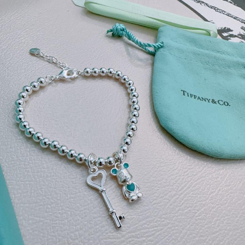Tiffany Bracelet TB52701