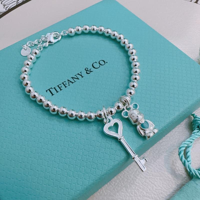 Tiffany Bracelet TB52701