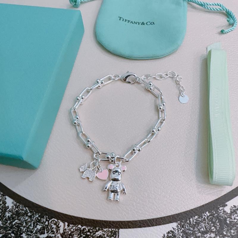 Tiffany Bracelet TB52704