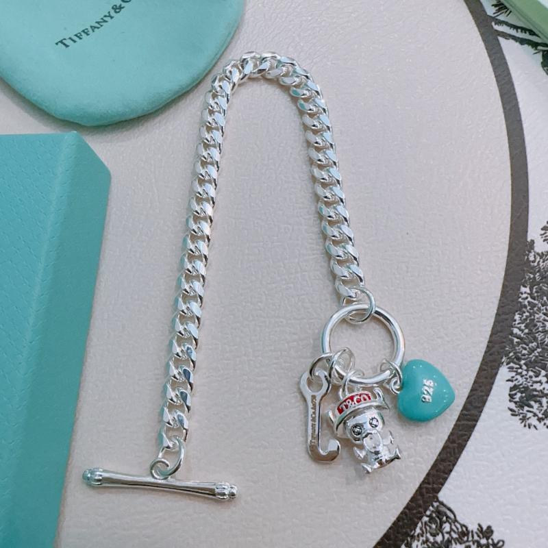 Tiffany Bracelet TB52805